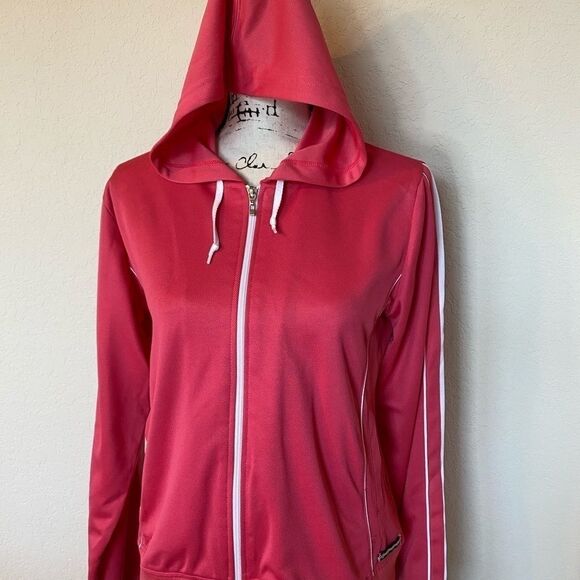 IZOD Movement Jacket - Picture 3 of 12